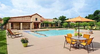 Sparkling swimming pool